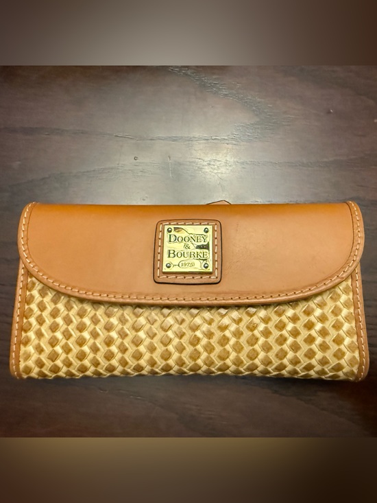 Dooney & Bourke Handbags - Dooney & Bourke Tan Beacon & Woven Leather Continental Wallet